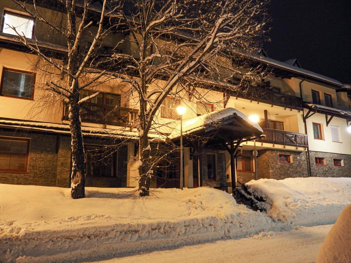 Apartment Peter Доновали Екстериор снимка